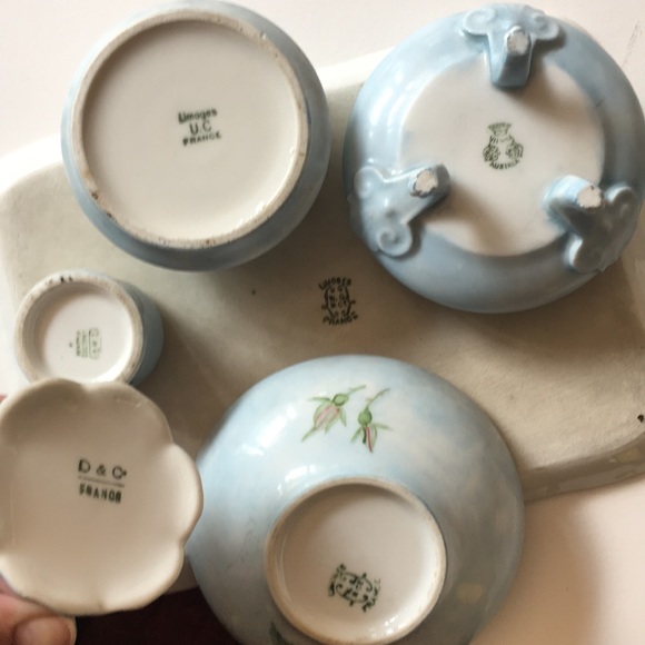 Vintage Limoges Floral Dressing Table Vanity Set. - Picture 4 of 9